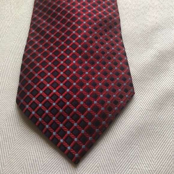 Tommy Hilfiger | Accessories | Tommy Hilfiger Red And Blue Box Tie ...